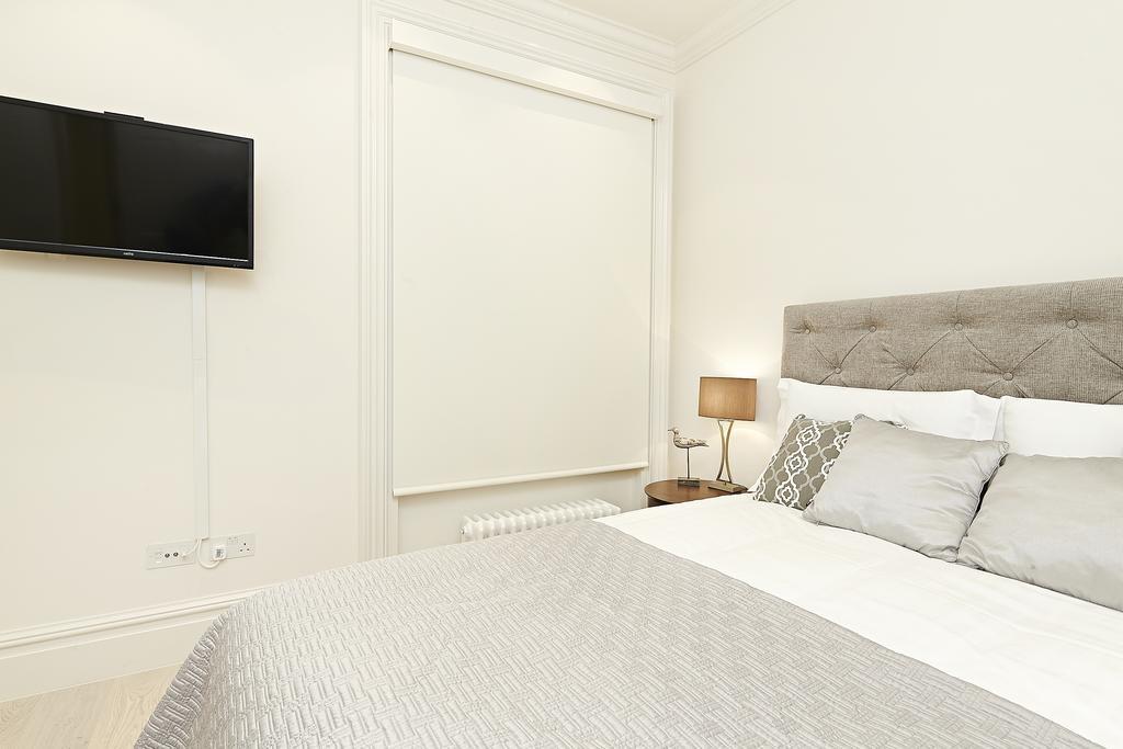 Stayo Exeter Street Apartament *