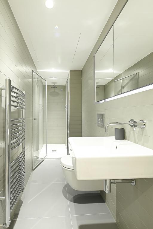 Stayo Exeter Street Apartament *